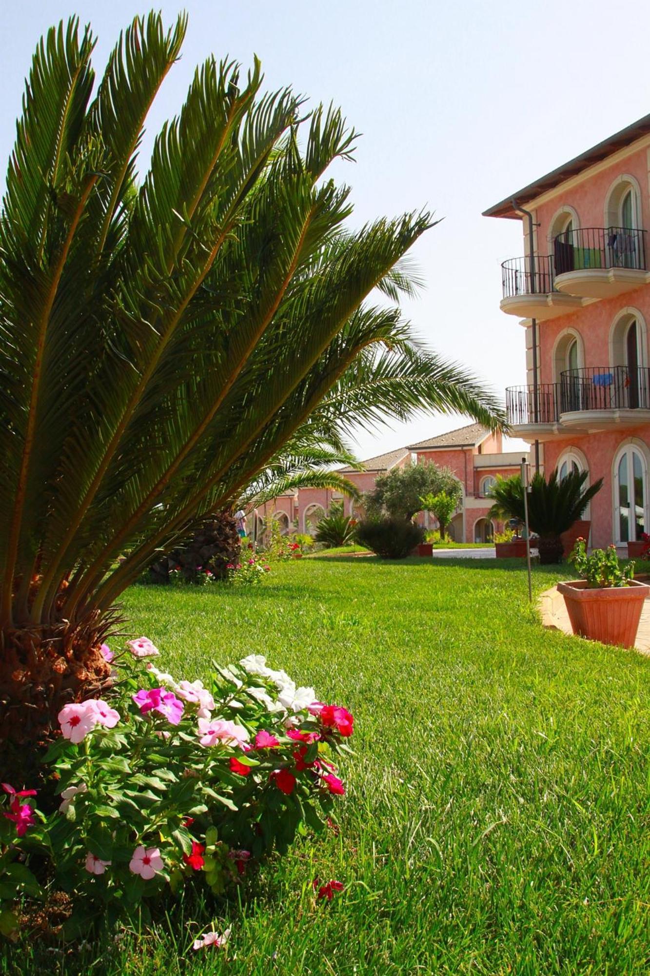 Bv Airone Resort Marina di Sibari Ngoại thất bức ảnh