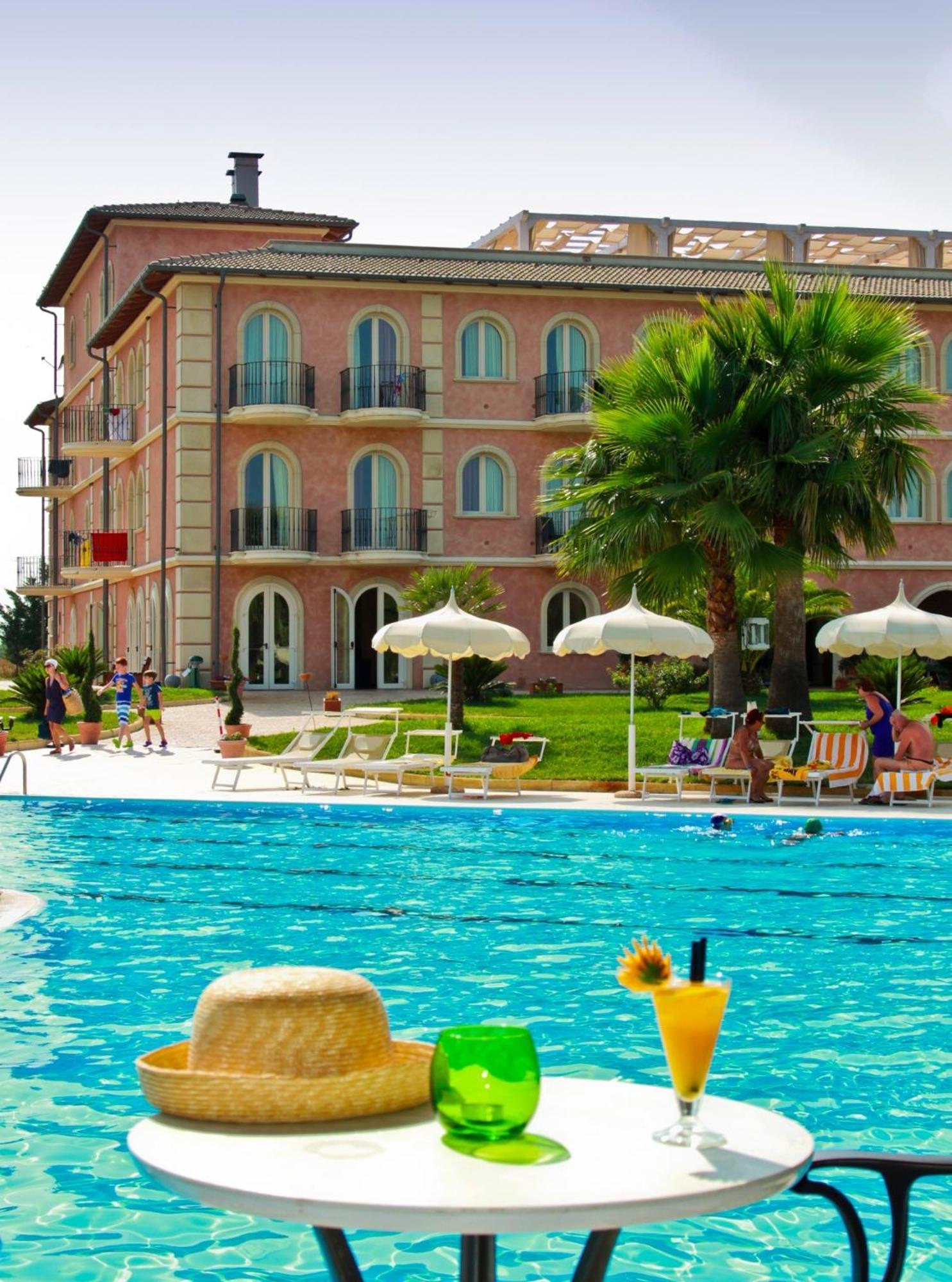 Bv Airone Resort Marina di Sibari Ngoại thất bức ảnh